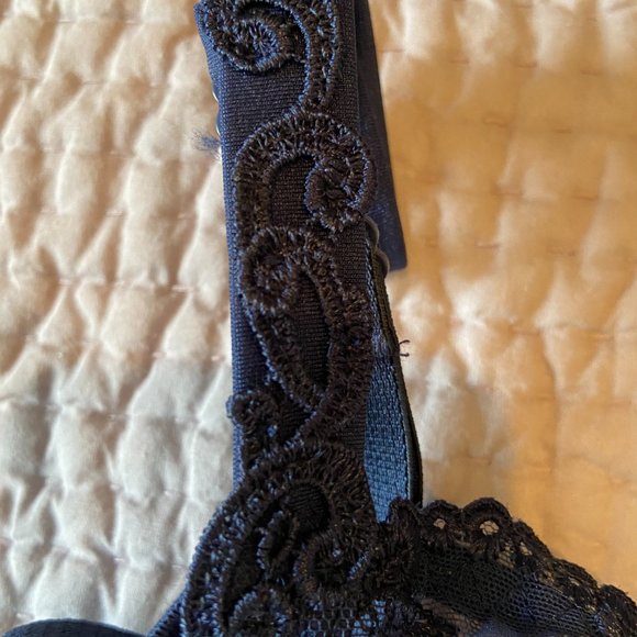 CONTURELLE NAVY DESIGNER BRA AND PANTY - Picture 3 of 5